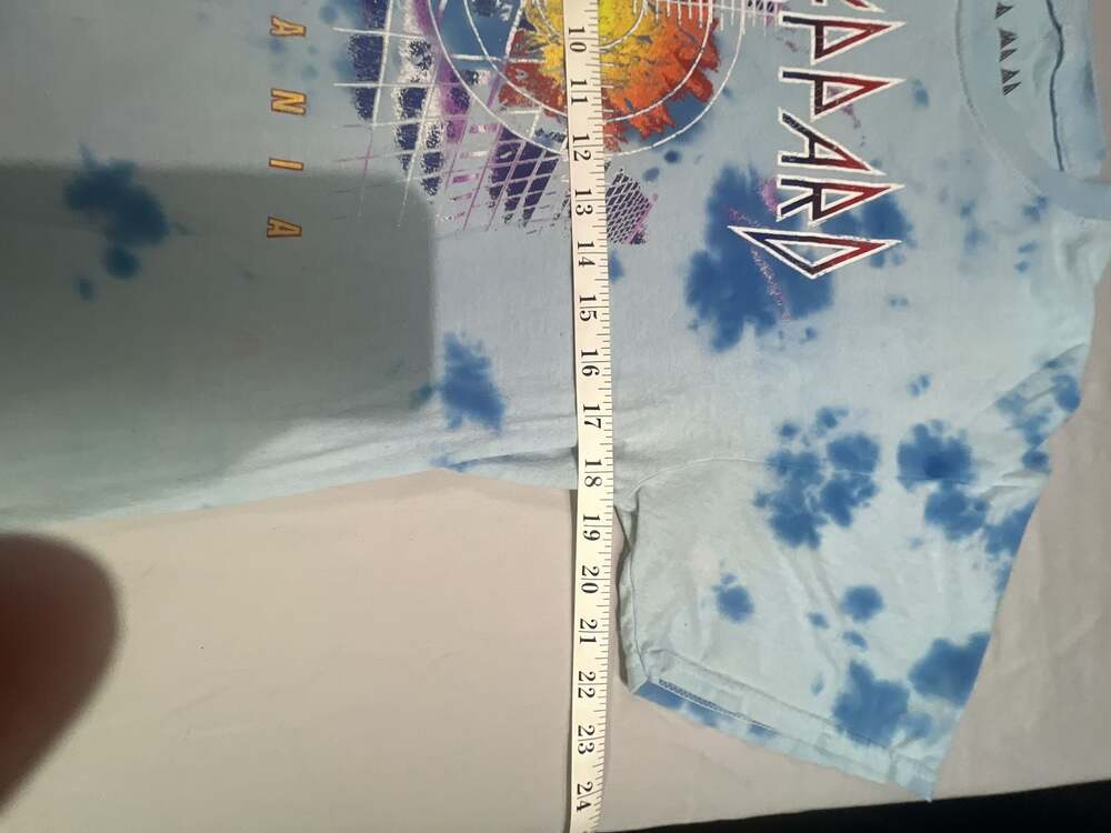 Def Leppard Pyromania Tie Dye Graphic T-Shirt Size M - Picture 5 of 8